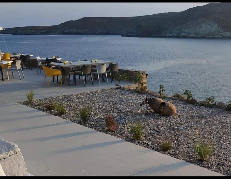 Κυθνος Δρυοπίδα, Στούντιο Χατζής Dhriopís Exterior foto