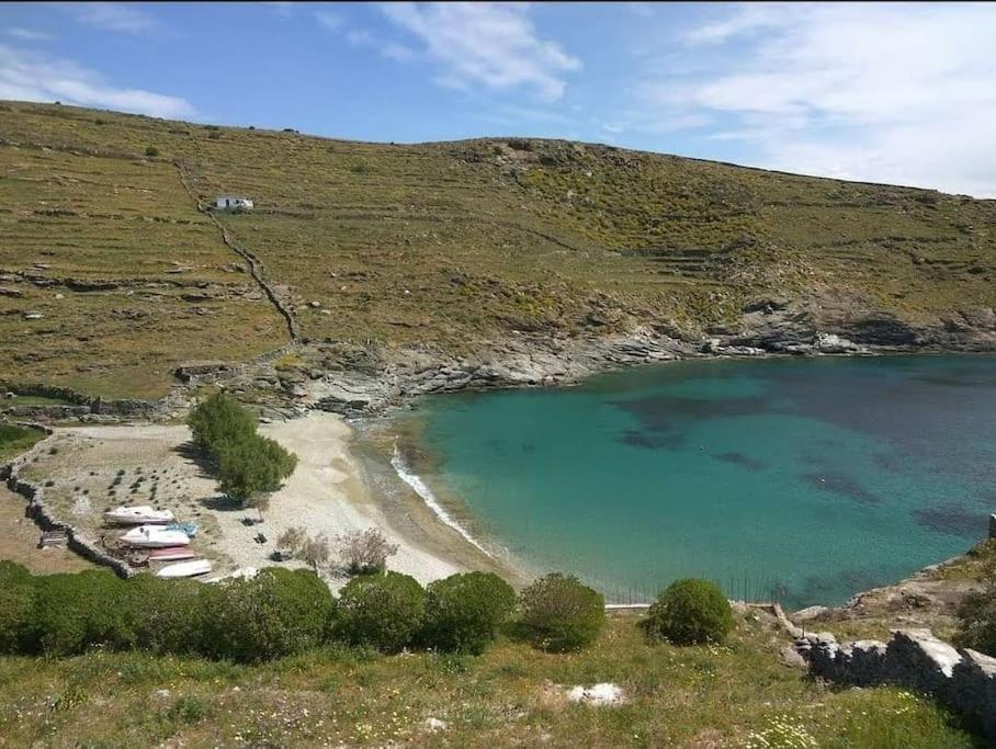 Κυθνος Δρυοπίδα, Στούντιο Χατζής Dhriopís Exterior foto